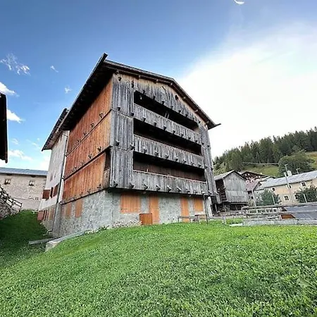 Tabia - Colle Santa Lucia * Villagrande